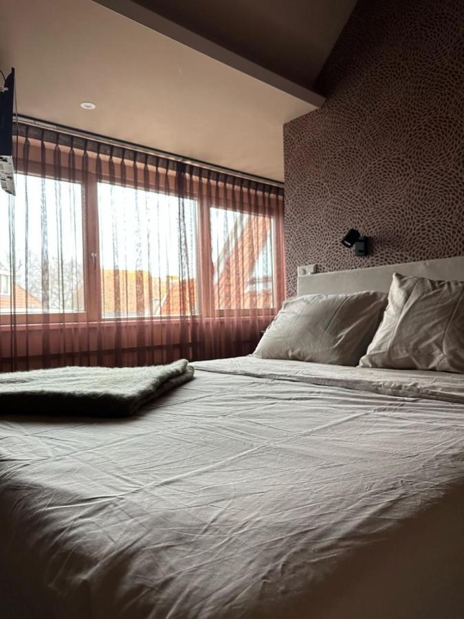 דירות מדמבליק Bed Bij Bistro מראה חיצוני תמונה